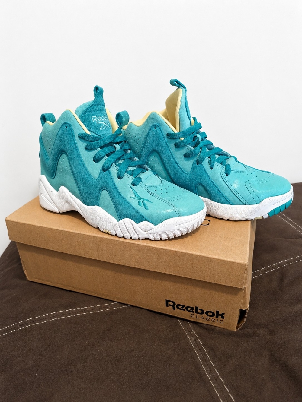 Reebok Kamikaze II "Easter" Edition
